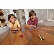 Flat 2 Fast Card Racers (Yellow)